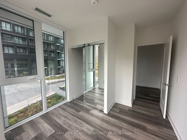 107 Se - 60 Princess St