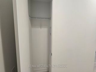 428 - 181 Sheppard Ave Ave S