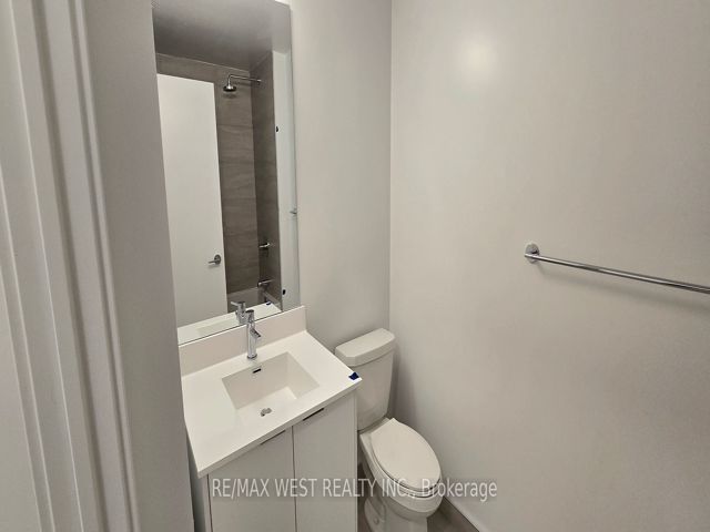 428 - 181 Sheppard Ave Ave S