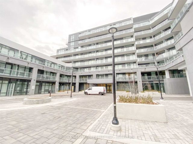 703 - 621 Sheppard Ave E