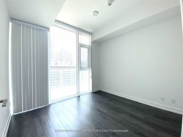 1308 - 33 Helendale Ave