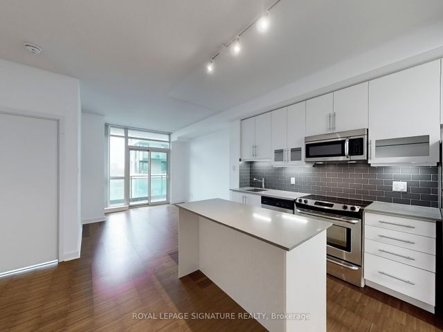 1201 - 1171 Queen St W