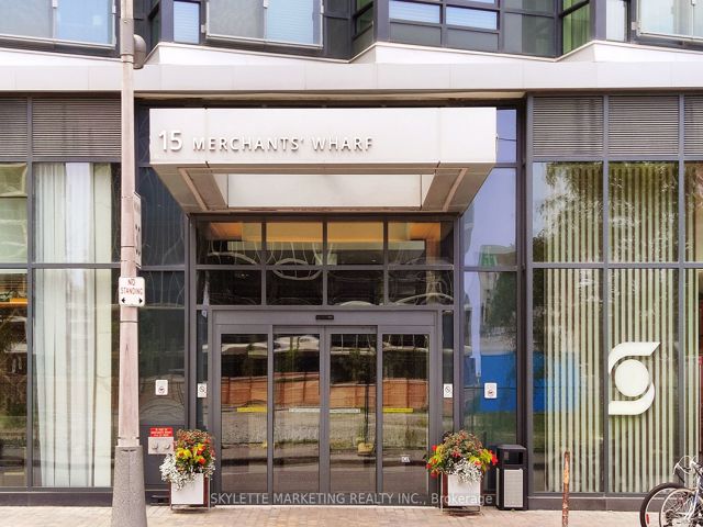 902 - 15 Merchants' Wharf  E