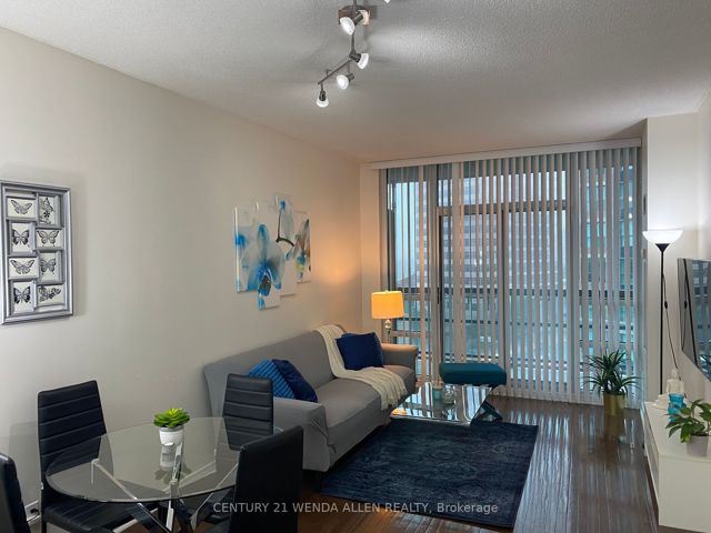 1116 - 509 Beecroft Rd