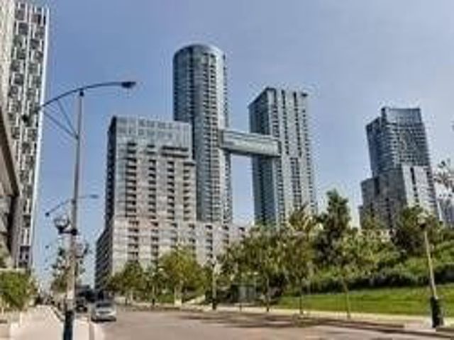 717 - 151 Dan Leckie Way