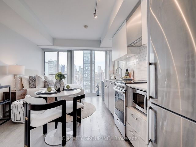 2211 - 251 Jarvis St