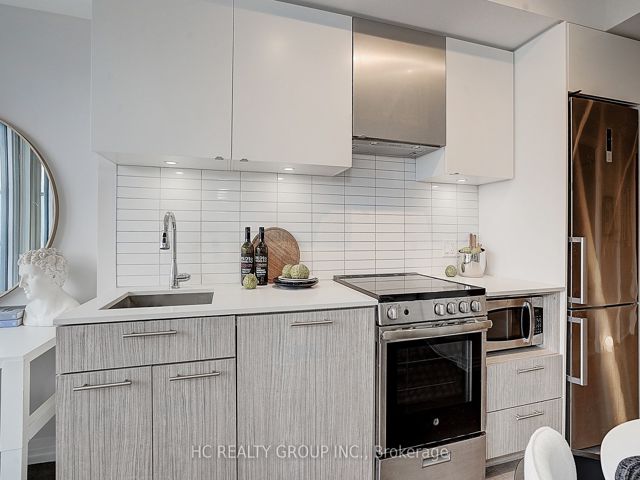 2211 - 251 Jarvis St