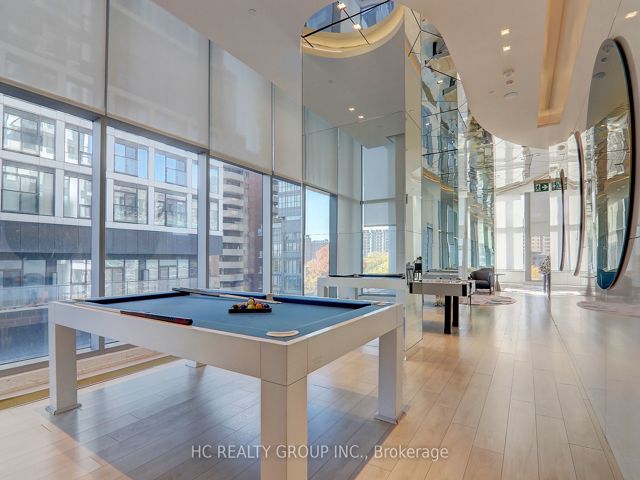 2211 - 251 Jarvis St