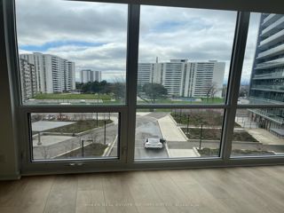 415 - 38 Forest Manor Rd