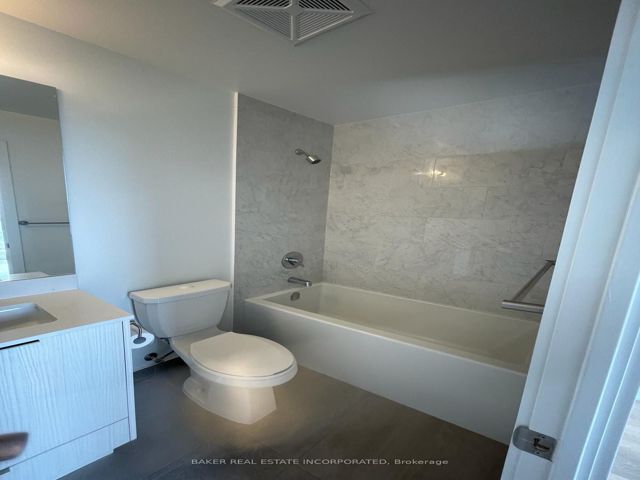 415 - 38 Forest Manor Rd