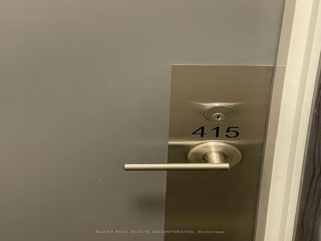 415 - 38 Forest Manor Rd