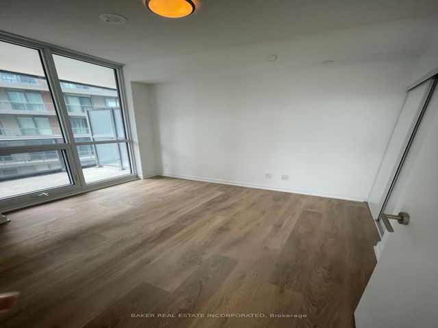 415 - 38 Forest Manor Rd