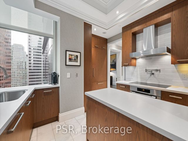 3604 - 311 Bay St