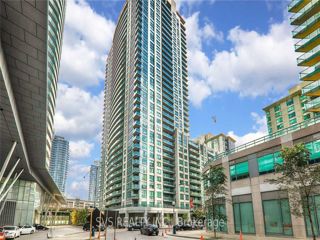 707 - 19 Grand Trunk Cres