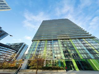 401 - 170 Fort York Blvd