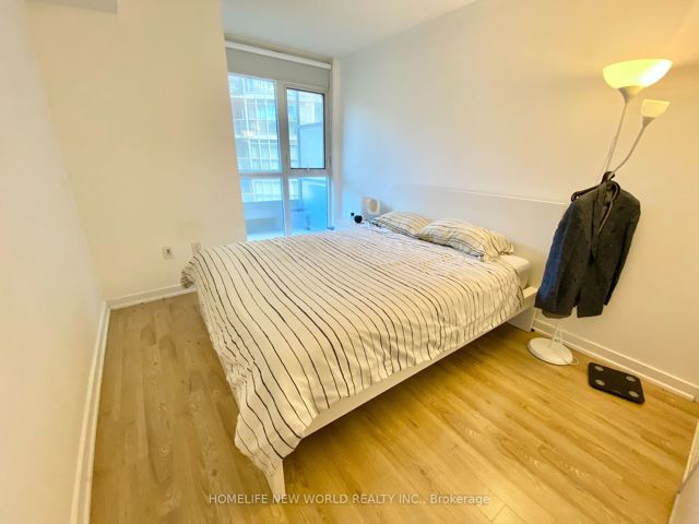 847 - 151 Dan Leckie Way