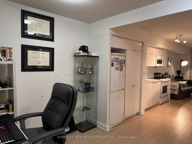 847 - 151 Dan Leckie Way