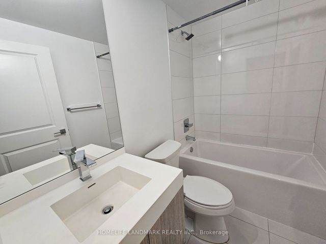 1428 - 251 Jarvis St