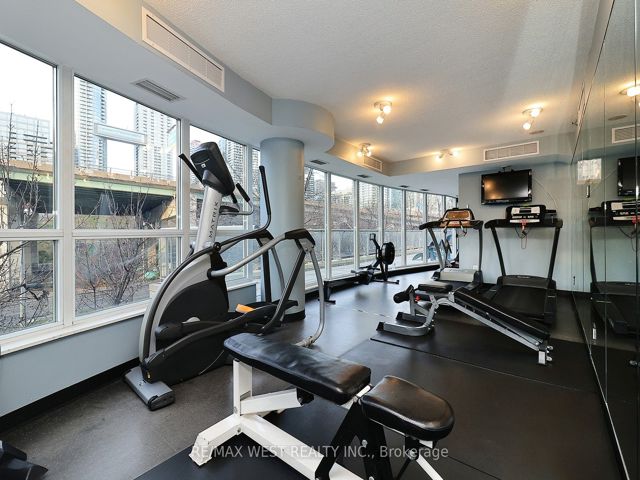 205 - 550 Queens Quay Way