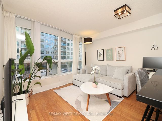 205 - 550 Queens Quay Way