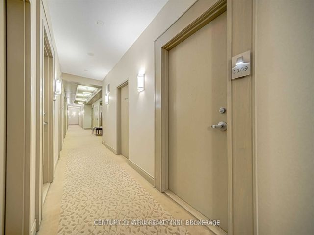 1109 - 18 Holmes Ave