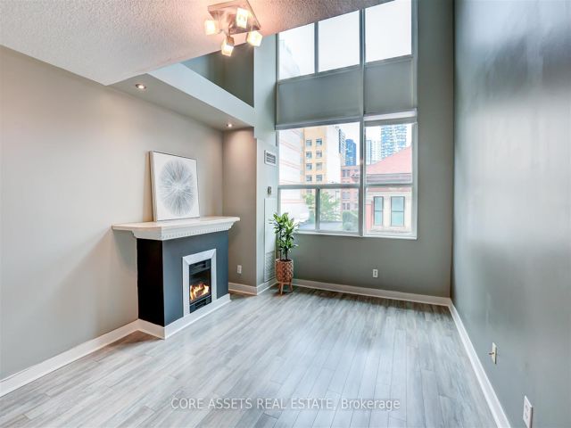 307 - 77 Lombard St