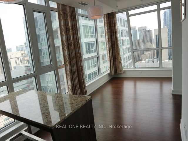 3002 - 30 Nelson St