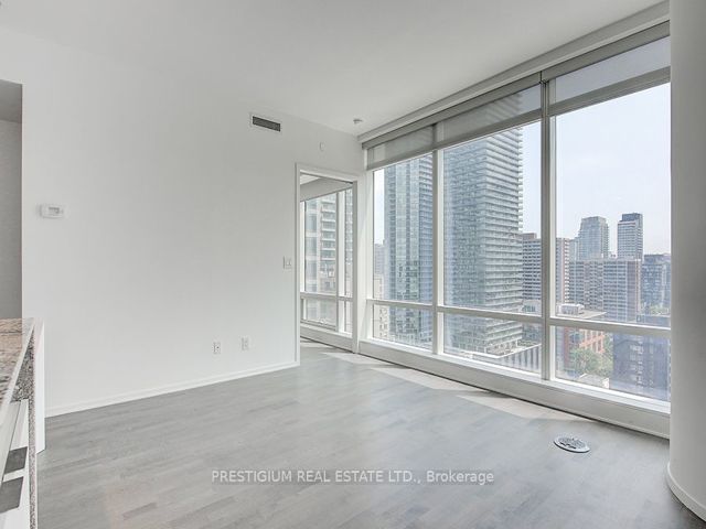 1307 - 1 Bloor St E