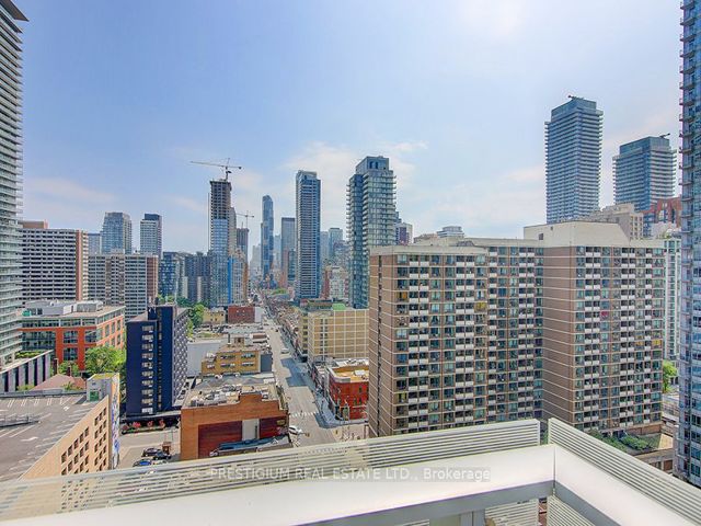 1307 - 1 Bloor St E