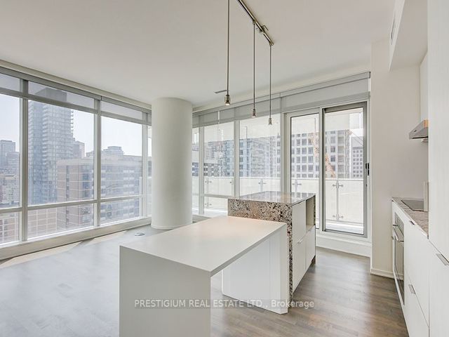 1307 - 1 Bloor St E