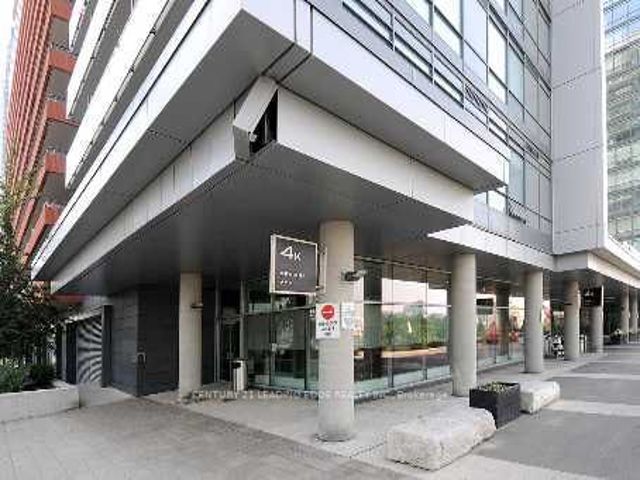 1523 - 4K Spadina Ave