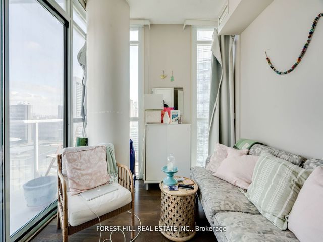 2607 - 126 Simcoe St