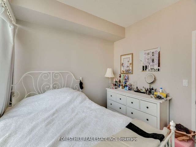 2607 - 126 Simcoe St