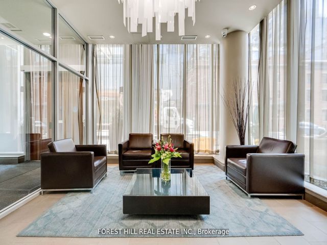 2607 - 126 Simcoe St