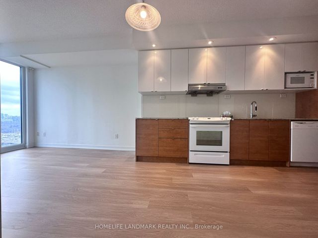 2306 - 121 Mcmahon Dr