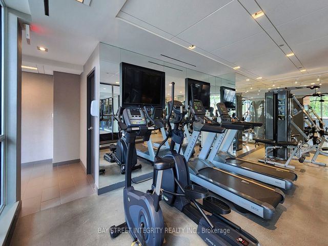 2107 - 210 Simcoe St