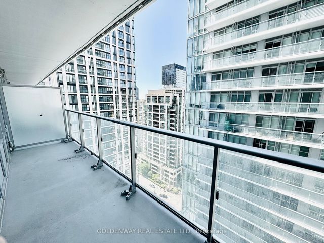 2115 - 195 Redpath Ave