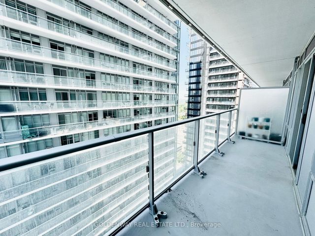 2115 - 195 Redpath Ave