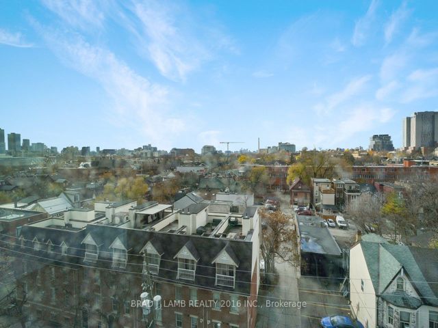 601 - 195 McCaul St