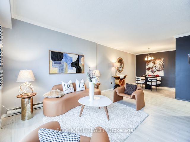 704 - 1818 Bayview Ave