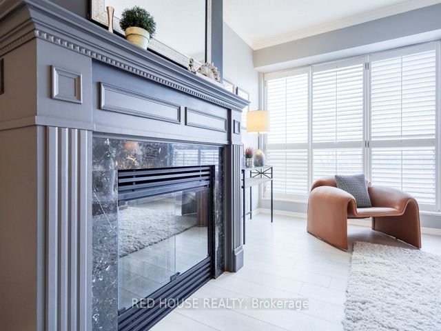 704 - 1818 Bayview Ave