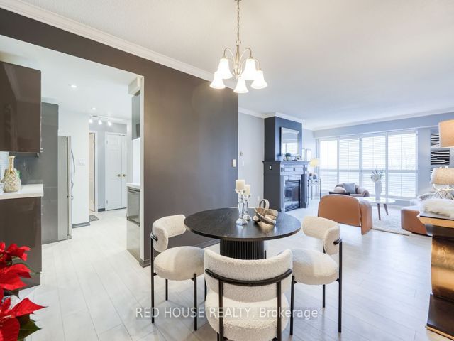 704 - 1818 Bayview Ave