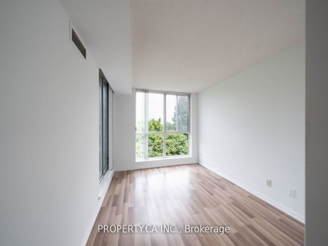 603 - 398 Eglinton Ave E