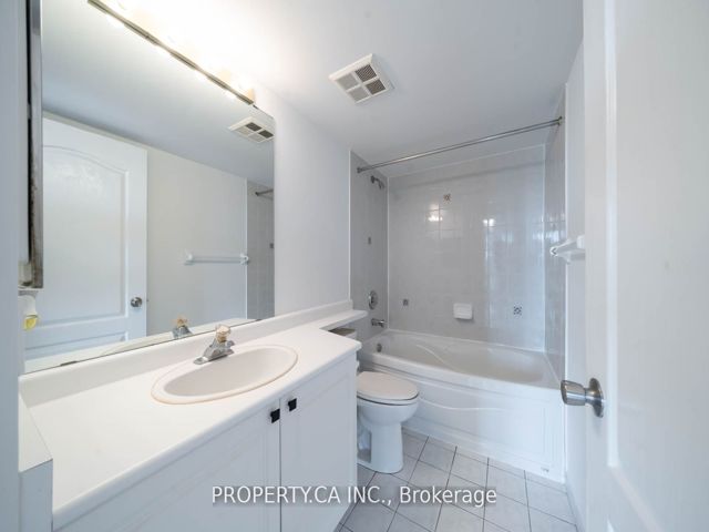 603 - 398 Eglinton Ave E