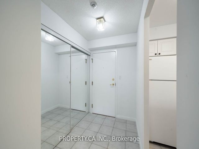 603 - 398 Eglinton Ave E