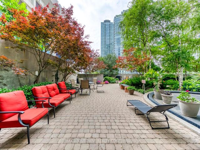 3308 - 81 Navy Wharf Crt