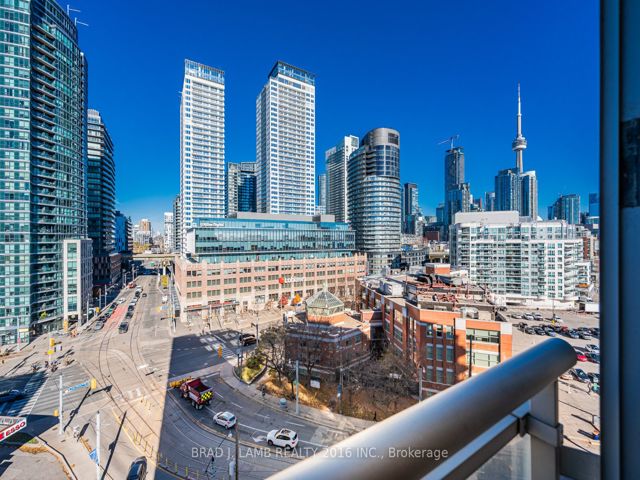 1122 - 650 Queens Quay W