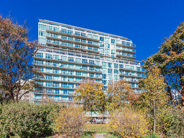 1122 - 650 Queens Quay W