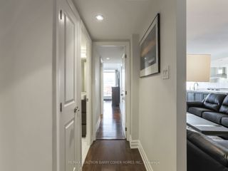 1204 - 30 Wellington St E