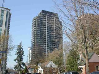 502 - 23 Sheppard Ave E